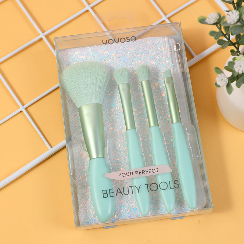 Cobblestone 4Pcs Makeup Brush Set With Storage Bag
