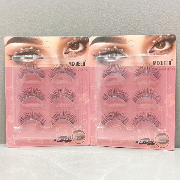 Two pairs of false eyelashes (HO-202MIXUEER)